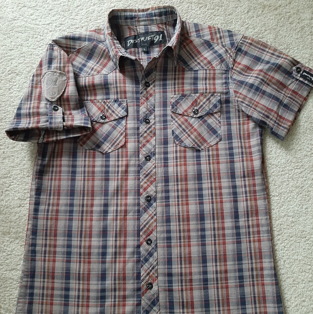 Men's Plaid Button-down Shirt